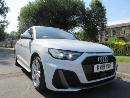 AUDI